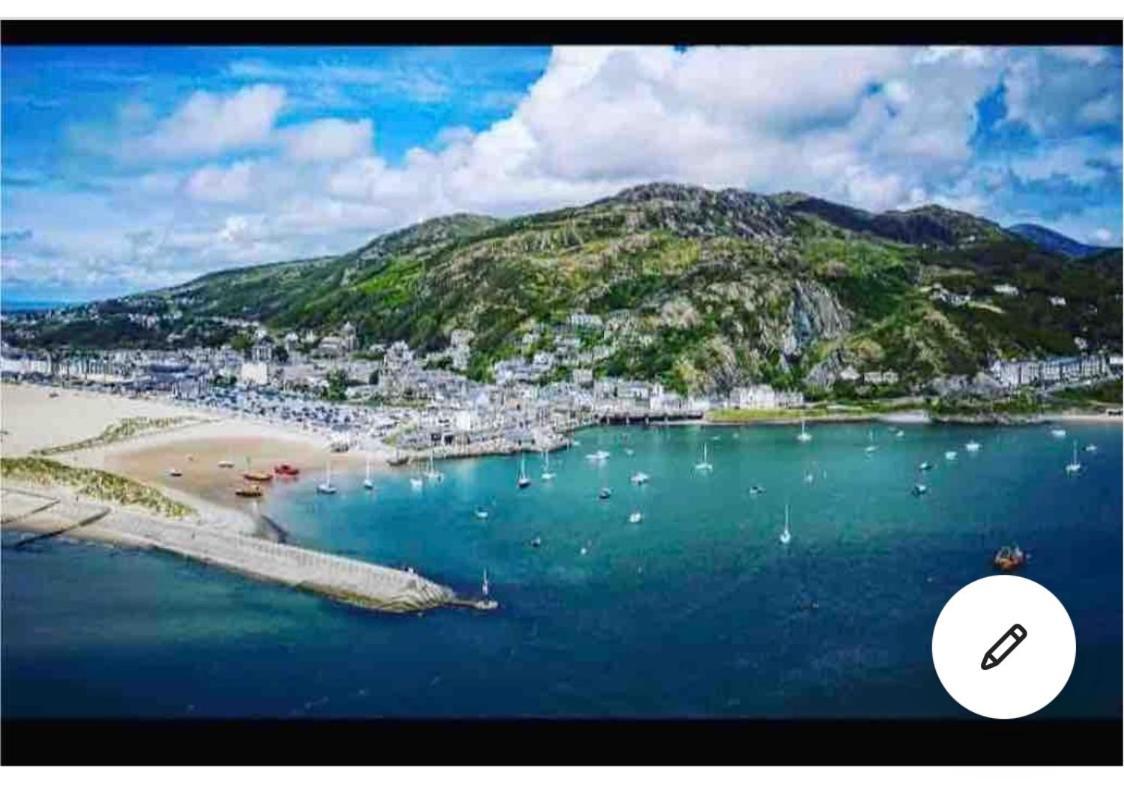 Vila Beautiful Secluded Farmhouse With Hot Tub Barmouth Exteriér fotografie
