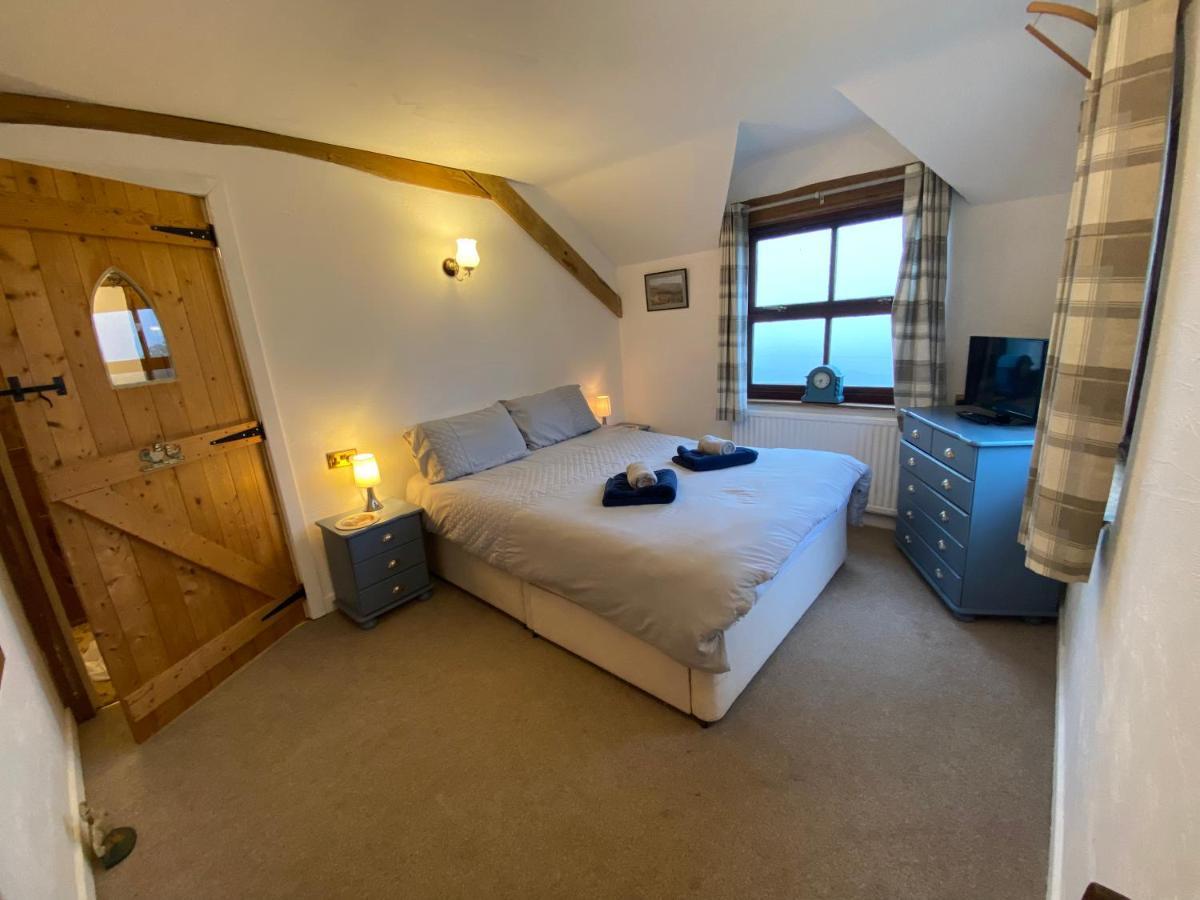 Vila Beautiful Secluded Farmhouse With Hot Tub Barmouth Exteriér fotografie