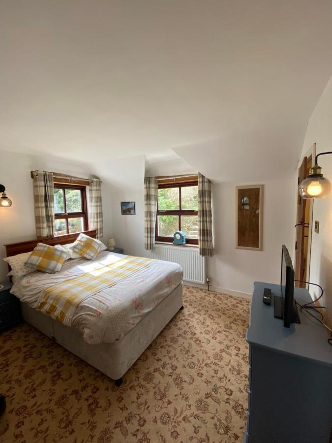 Vila Beautiful Secluded Farmhouse With Hot Tub Barmouth Exteriér fotografie