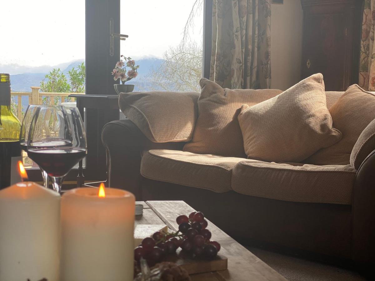 Vila Beautiful Secluded Farmhouse With Hot Tub Barmouth Exteriér fotografie