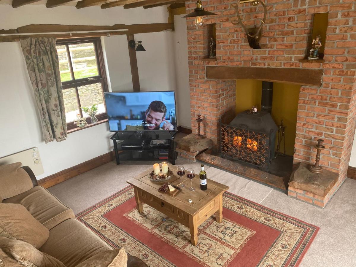 Vila Beautiful Secluded Farmhouse With Hot Tub Barmouth Exteriér fotografie