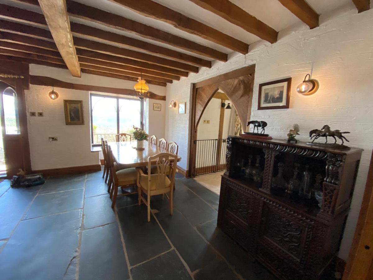 Vila Beautiful Secluded Farmhouse With Hot Tub Barmouth Exteriér fotografie