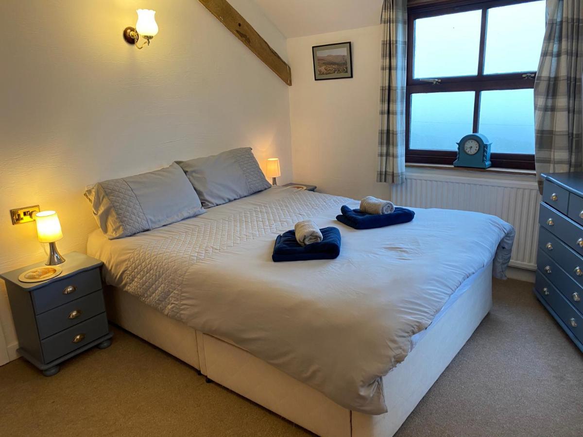Vila Beautiful Secluded Farmhouse With Hot Tub Barmouth Exteriér fotografie