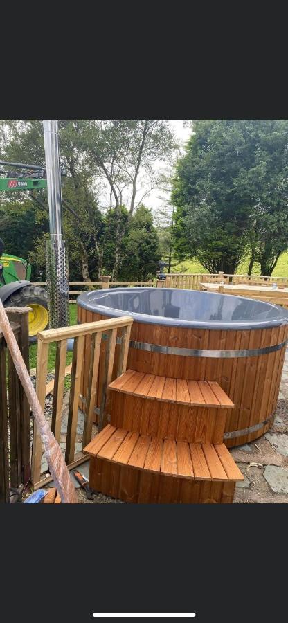 Vila Beautiful Secluded Farmhouse With Hot Tub Barmouth Exteriér fotografie